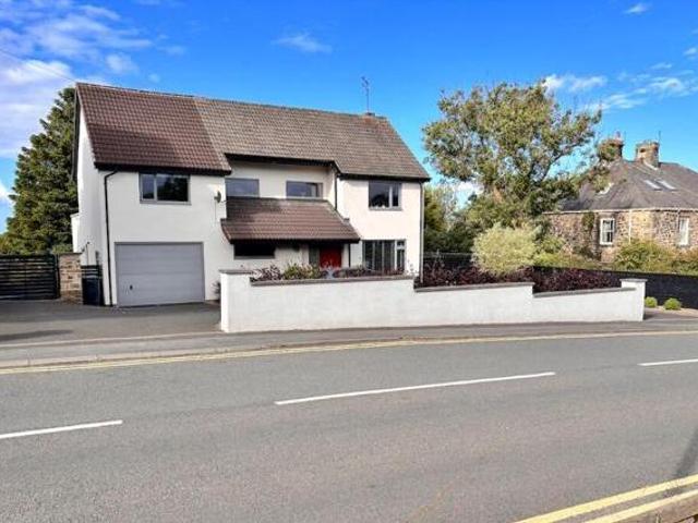 House for sale in Stanley