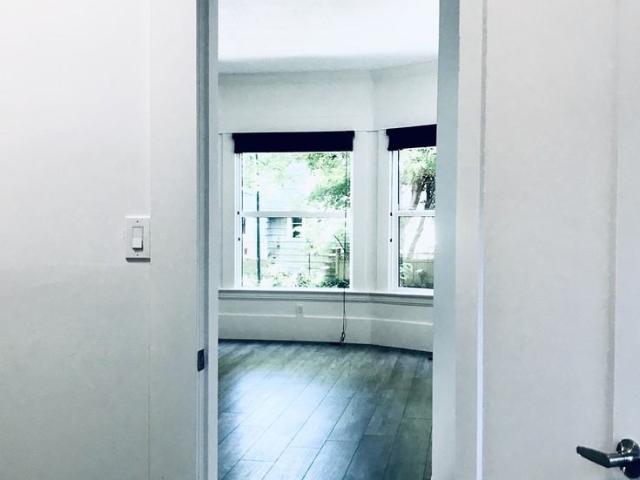 Apartment for rent in Vancouver, British Columbia