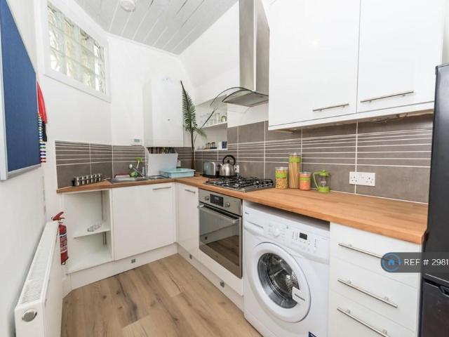 Apartment for rent in Ballindoch, Scotland