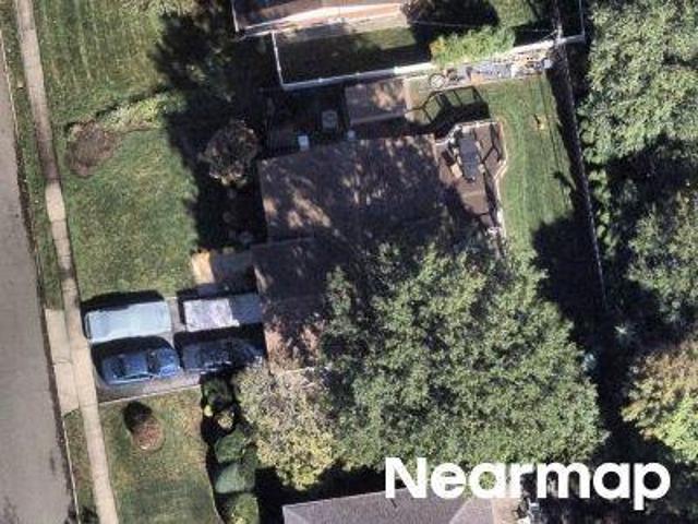 House for sale in Rolling Wood Hills, Searingtown