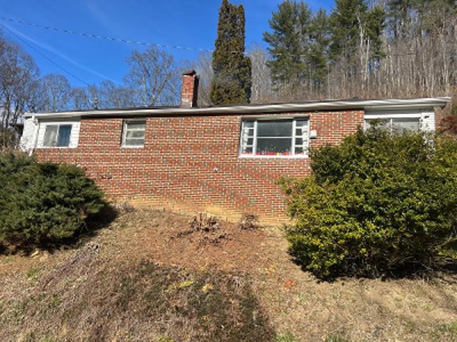House for sale in Mars Hill, North Carolina