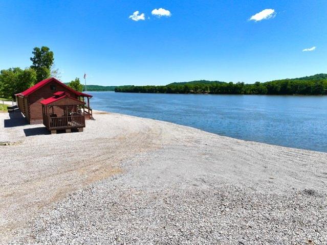 Land for sale in Manchester, Ohio