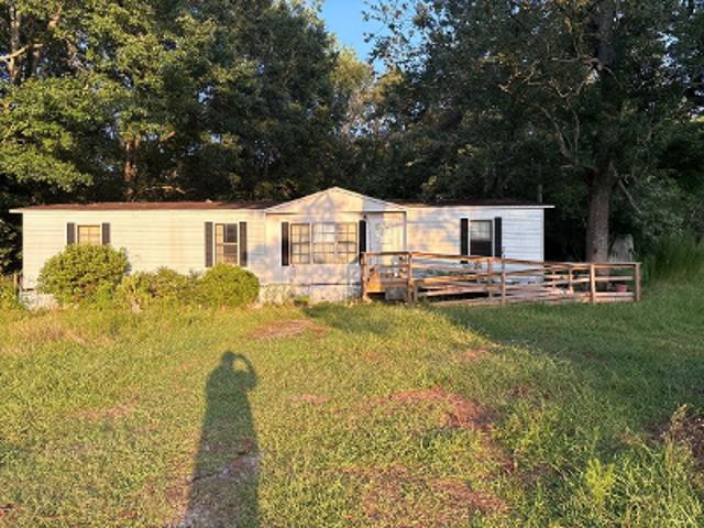 House for sale in Chocowinity, North Carolina