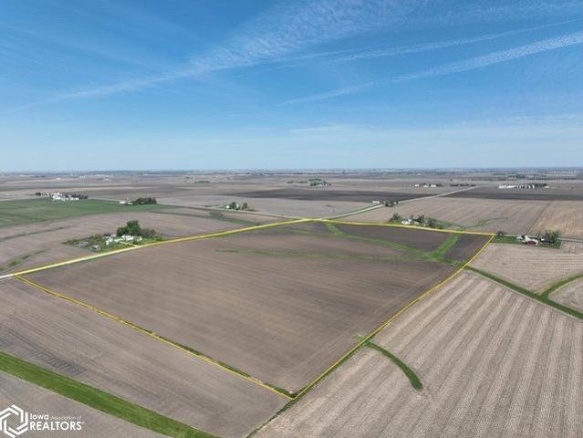 Farm for sale in Garrison, Iowa