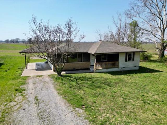 House for sale in Water Valley, Kentucky