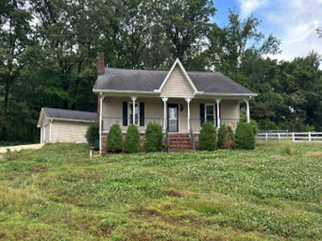 House for sale in Hollywood, Alabama