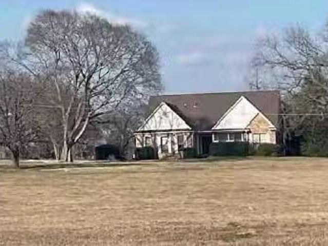 House for sale in Sulphur Springs