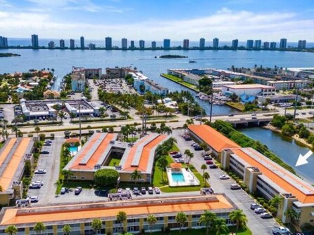 Condo for sale in North Palm Beach