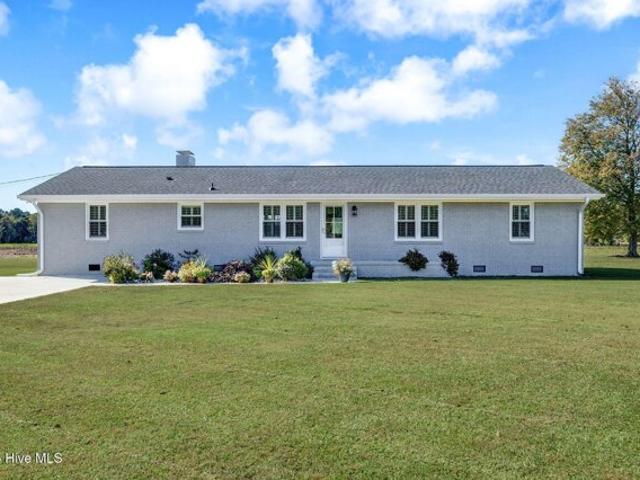 House for sale in Burgaw, North Carolina