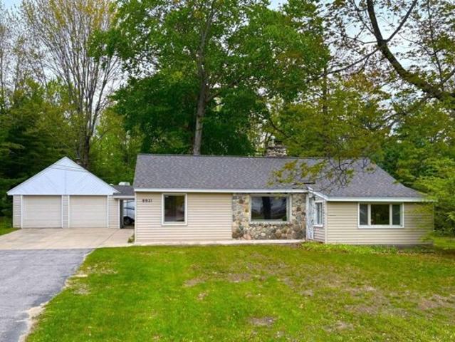 House for sale in Grawn