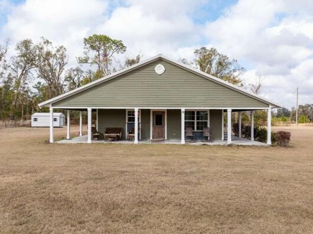 House for sale in Live Oak