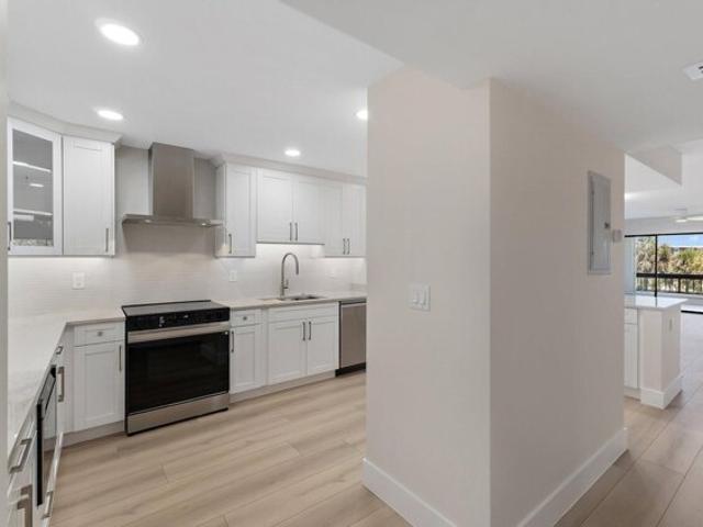 Condo for sale in North Palm Beach