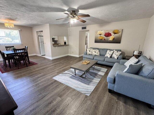 Condo for sale in Okeechobee Condo for sale in Okeechobee