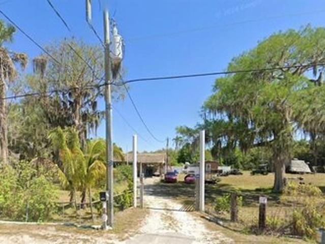 House for sale in Okeechobee, Florida