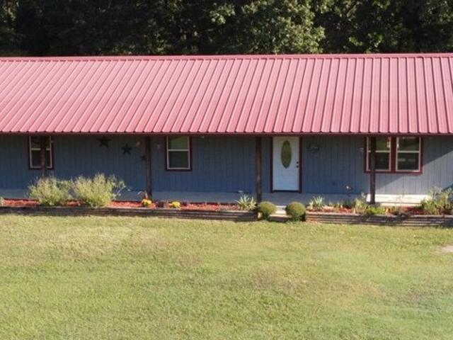 House for sale in Eustace, Texas