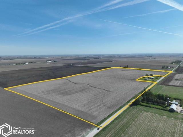 Farm for sale in Garrison, Iowa