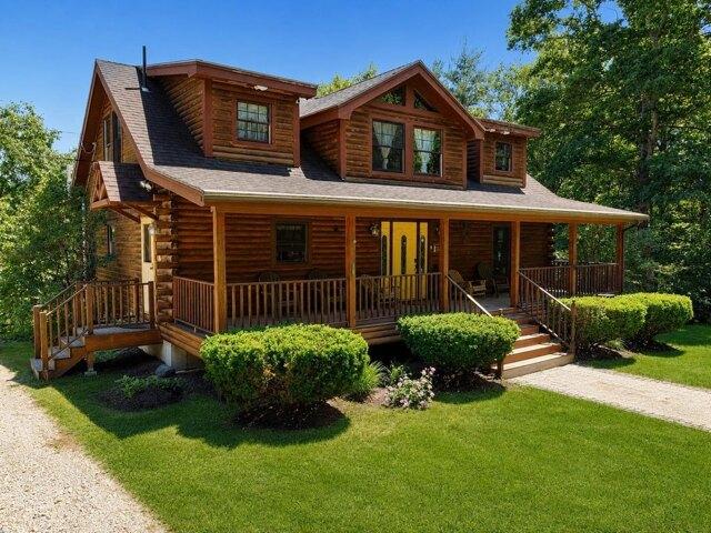 House for sale in New Hampshire