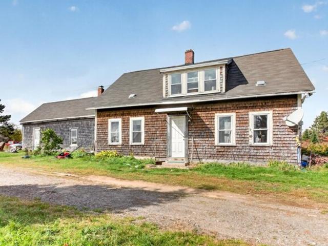 House for sale in Whiting, Washington County