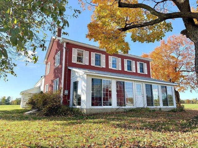 House for sale in Village of Champlain, Champlain