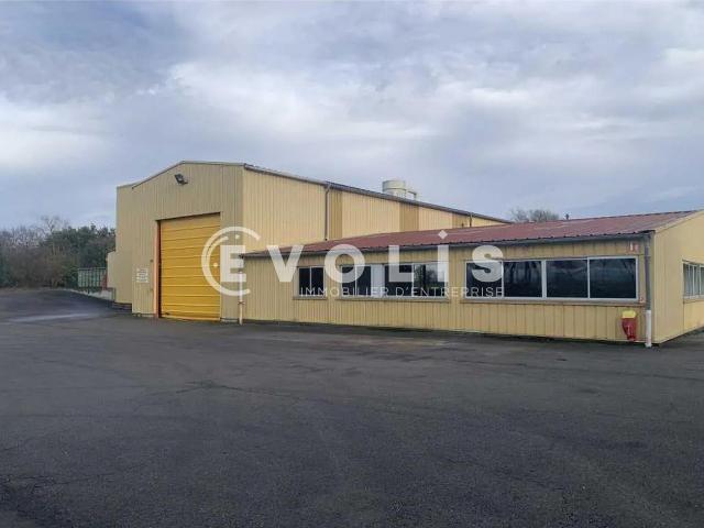 Local Commercial vente à Bourg-en-Bresse, Saint-trivier-sur-moignans