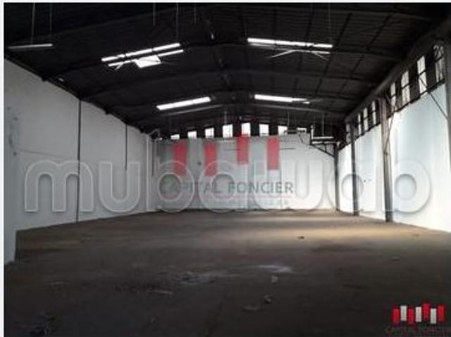 Local commercial location à Anfa, Gharb-Chrarda-Beni Hssen