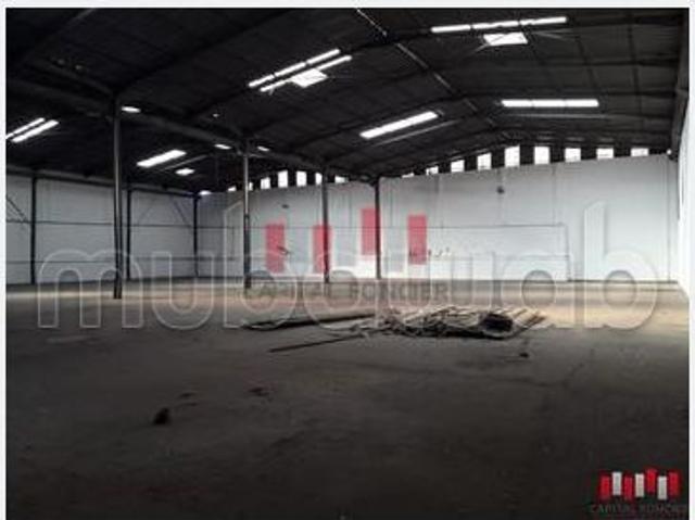 Local commercial location à Anfa, Gharb-Chrarda-Beni Hssen