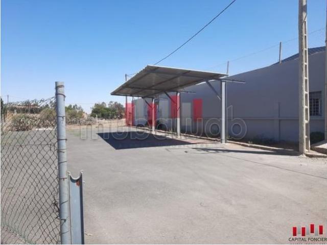 Local commercial vente à Anfa, Gharb-Chrarda-Beni Hssen