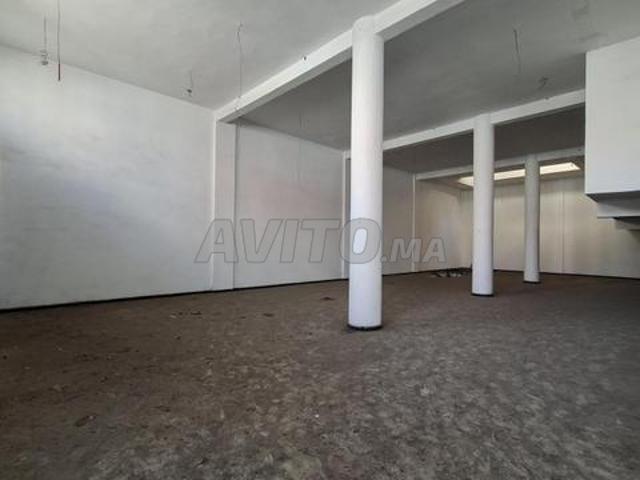 Local commercial location à Anfa, Gharb-Chrarda-Beni Hssen