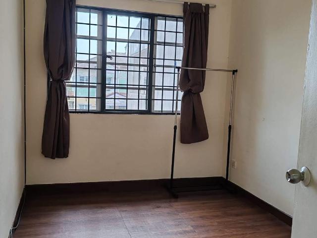 Room for rent in Petaling, Subang Jaya