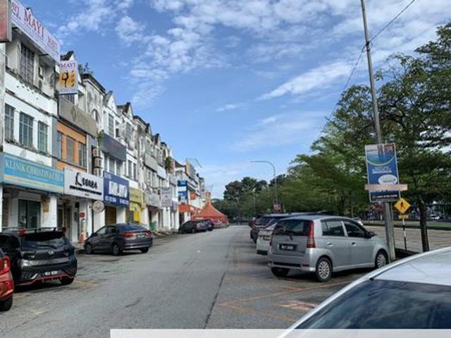 Shop for sale in Petaling, Subang Jaya