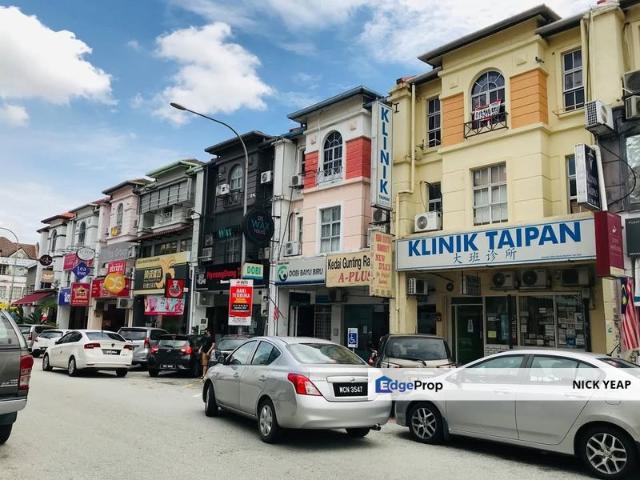 Shop for rent in Petaling, Subang Jaya