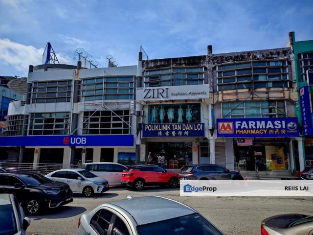 Shop for rent in Petaling, Subang Jaya