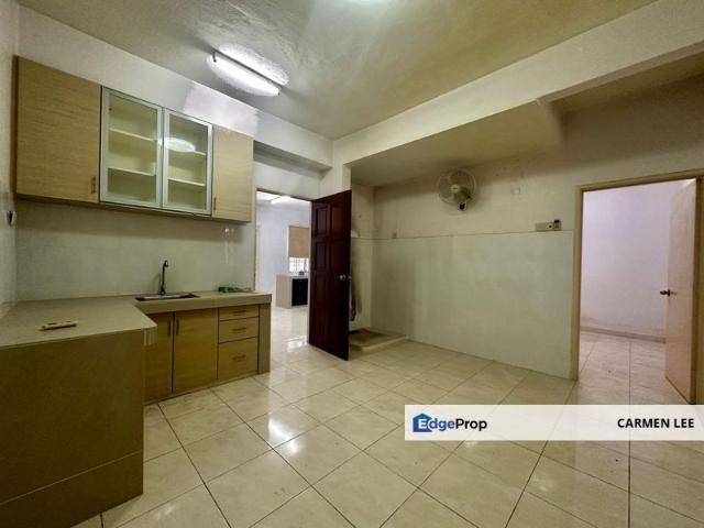 House for sale in Petaling, Subang Jaya