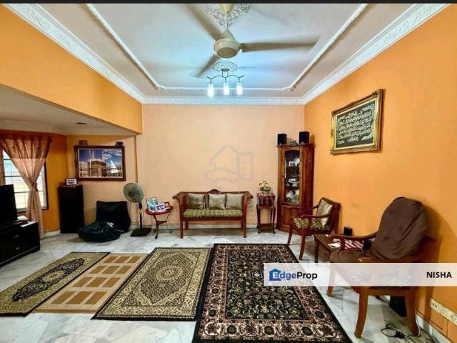 House for sale in Petaling, Subang Jaya