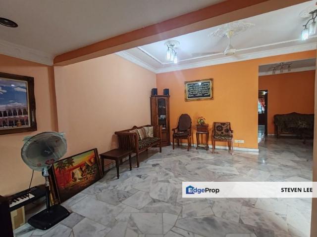 House for sale in USJ 2, Majlis Bandaraya Subang Jaya