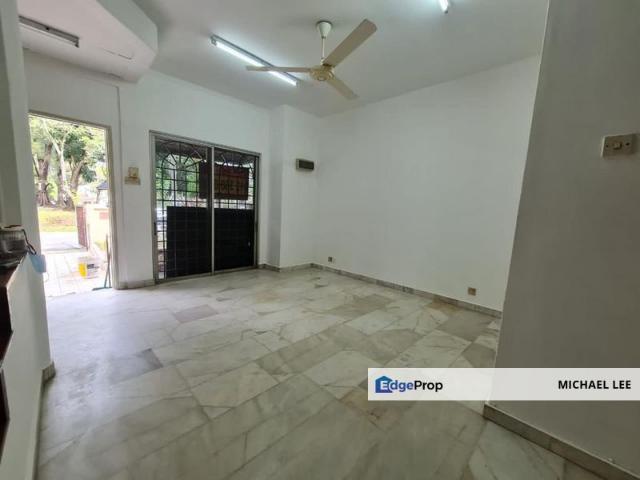 House for sale in Petaling, Subang Jaya