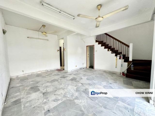 House for sale in Petaling, Subang Jaya