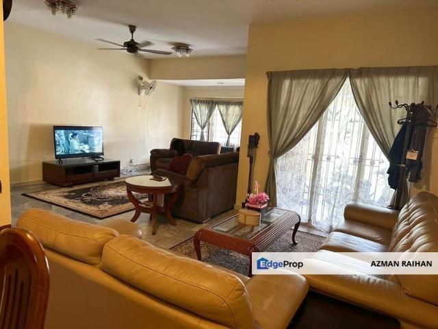 House for sale in Petaling, Subang Jaya