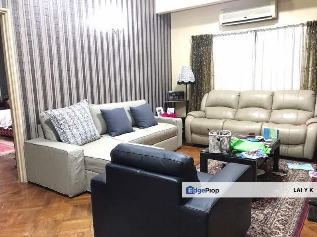 House for sale in Petaling, Subang Jaya