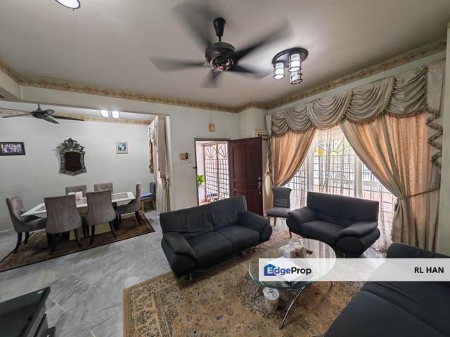 House for sale in Petaling, Subang Jaya