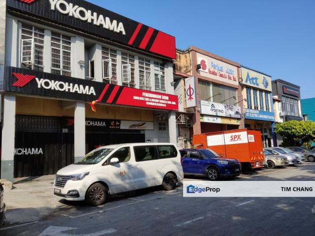 Warehouse for rent in Petaling, Subang Jaya