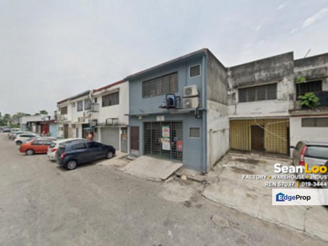 Warehouse for rent in UEP Subang Jaya, Majlis Bandaraya Subang Jaya