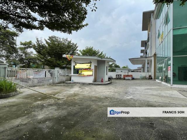 Shop for sale in Petaling, Subang Jaya