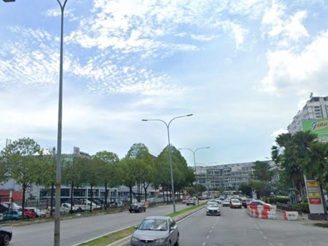 Shop for rent in Petaling, Subang Jaya