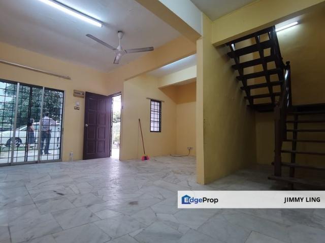 House for sale in Petaling, Subang Jaya