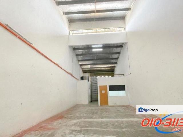 Warehouse for rent in Petaling, Subang Jaya