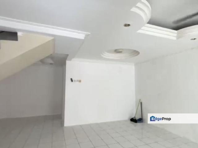 House for sale in Petaling, Subang Jaya
