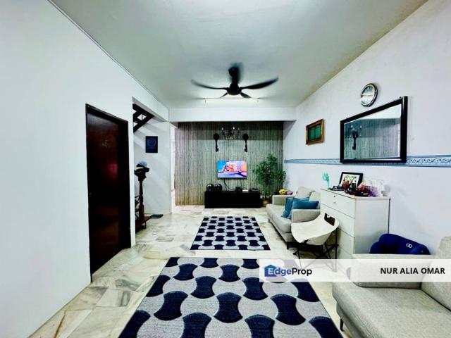 House for sale in Petaling, Subang Jaya