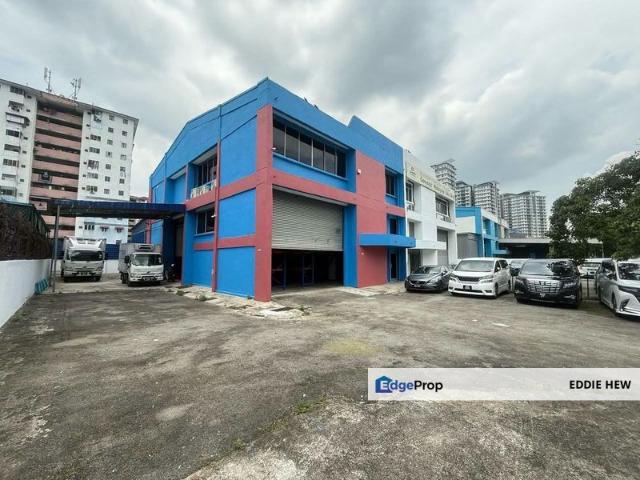 Warehouse for sale in USJ 1, Majlis Bandaraya Subang Jaya