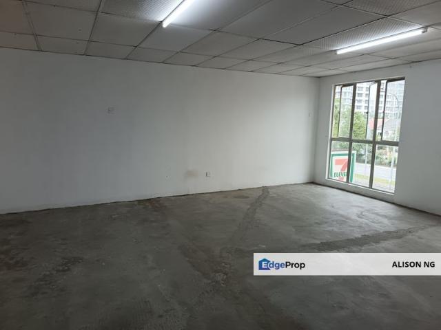 Shop for rent in Petaling, Subang Jaya